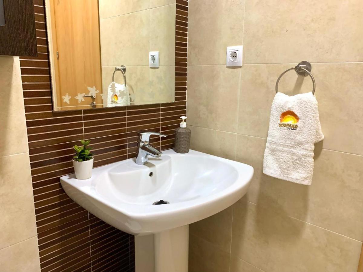 Apartamento Novomar By Solymar Holiday Torre Del Mar Dış mekan fotoğraf
