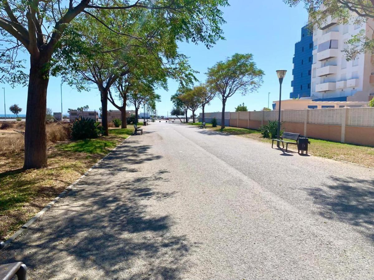 Apartamento Novomar By Solymar Holiday Torre Del Mar Dış mekan fotoğraf