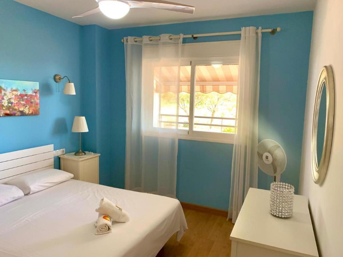Apartamento Novomar By Solymar Holiday Torre Del Mar Dış mekan fotoğraf